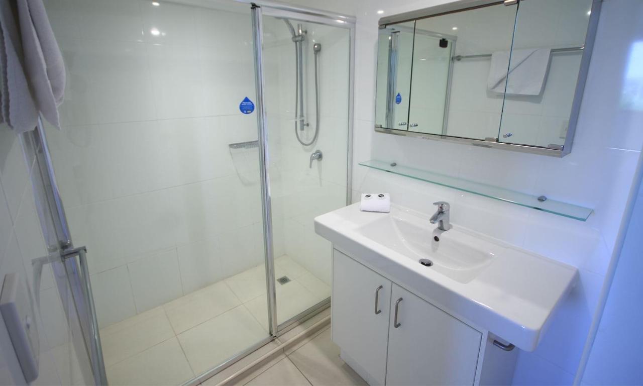 San Simeon Beachfront Apartments Tugun Gold Coast Eksteriør bilde