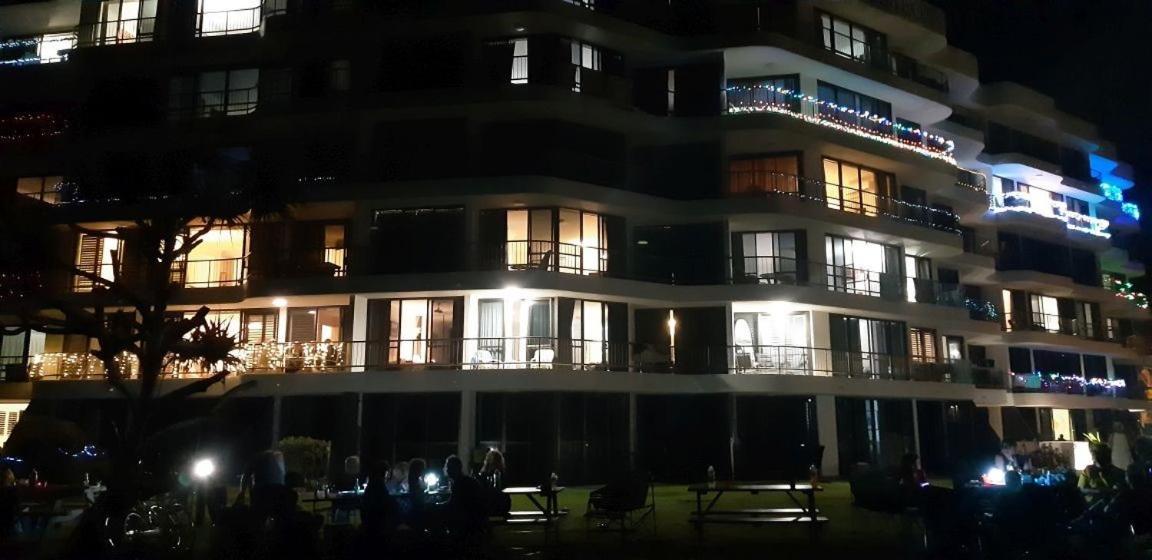 San Simeon Beachfront Apartments Tugun Gold Coast Eksteriør bilde